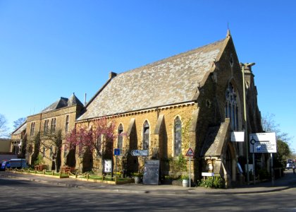 Former Godalming Congregational Church, Bridge Road, Godalming (April 2015) (1)