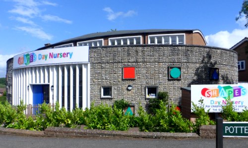 Former St Peter's Church, Potters Way, Woodhatch (June 2013) (4)