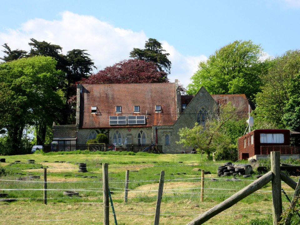 Former St Andrew's Chapel, Hill Lane, Norton Green, Freshwater (May 2016) (1)