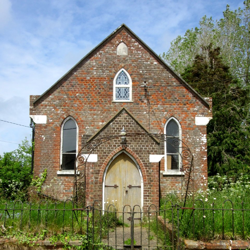 Former Methodist Church, Chapel Lane, Merstone (May 2016) (6)