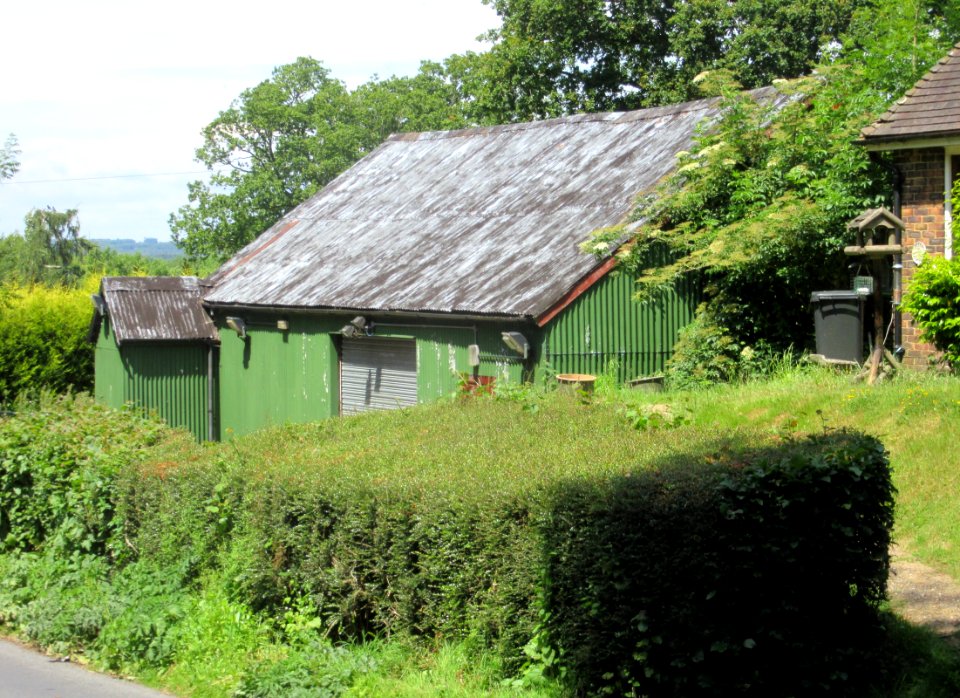 Former Gate House Baptist Chapel (Tin Tabernacle), School Road, Hadlow Down (June 2015) (3)