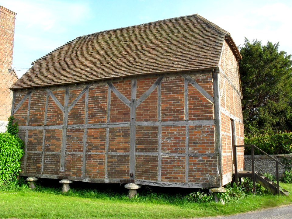 Former Granary outside St George's Church, Eastergate (NHLE Code 1233525)