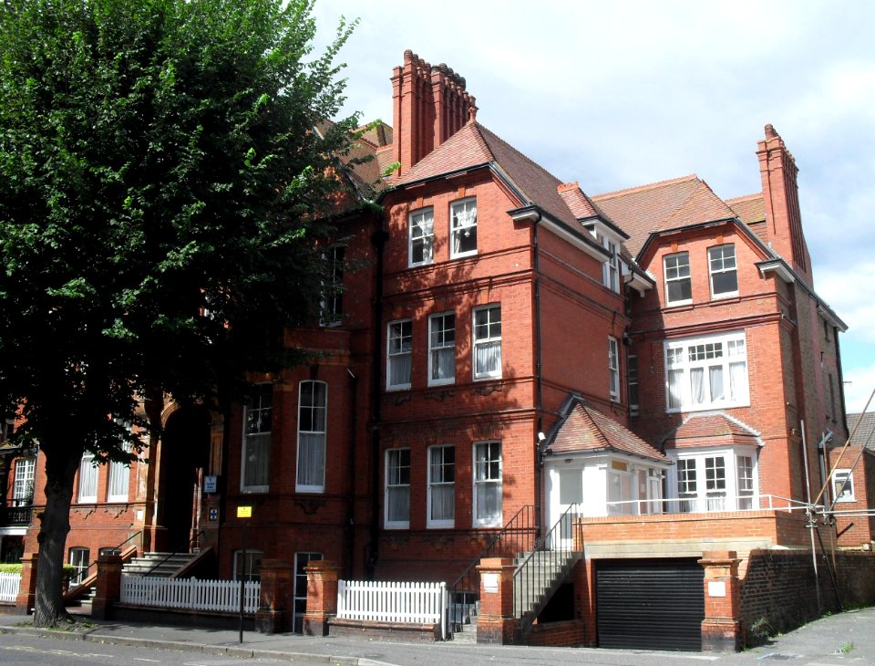 Former Police Seaside Convalescent Home, Portland Road, Hove (August 2010) (2)