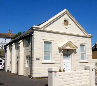 Former St Wilfrid's Mission Church, Stockleigh Road, St Leonards-on-Sea (June 2020) (1)