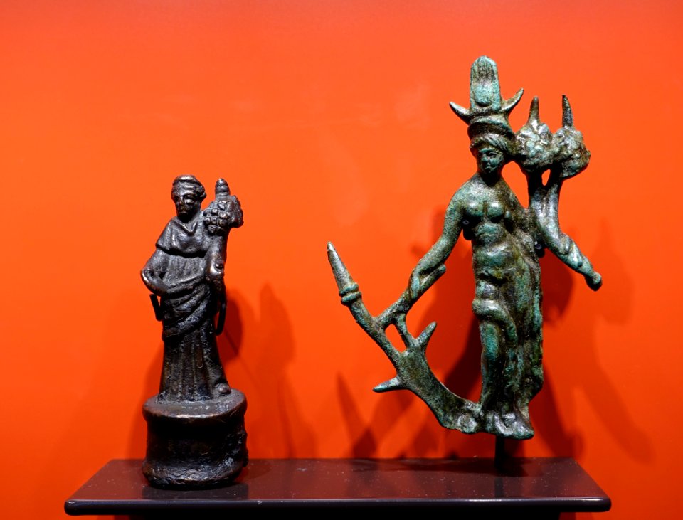Fortuna statuettes, 2nd to 3rd century AD, bronze - Hessisches Landesmuseum Darmstadt - Darmstadt, Germany - DSC09975