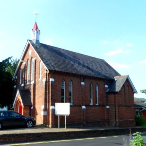 Former St John's Free Church, Chapel Lane, Westcott (July 2013) (7)