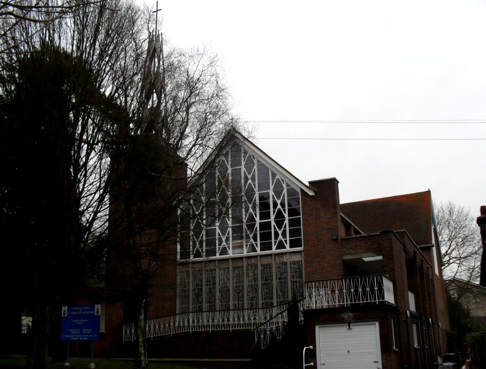Former St Thomas of Canterbury's RC Church, Station Road, Whyteleafe (January 2010) (4)
