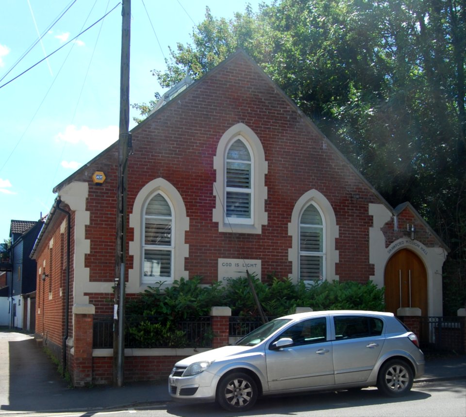 Former Shawford Mission Hall, Station Terrace, Shawford (June 2019) (3)