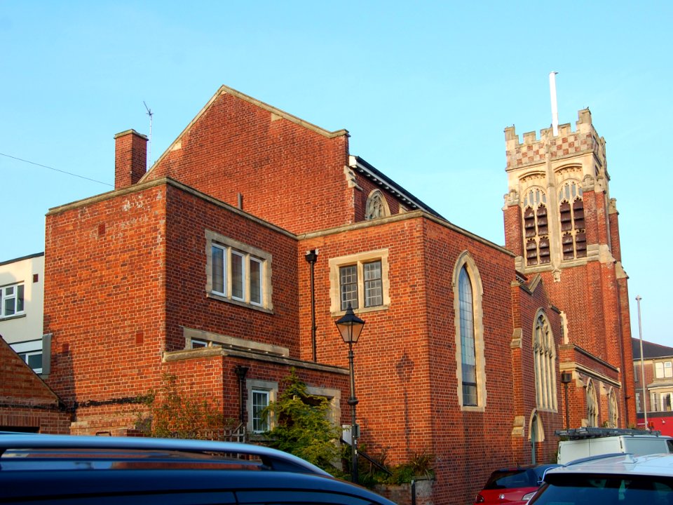 Former Southsea United Reformed Church, Victoria Road South, Southsea (March 2019) (1)