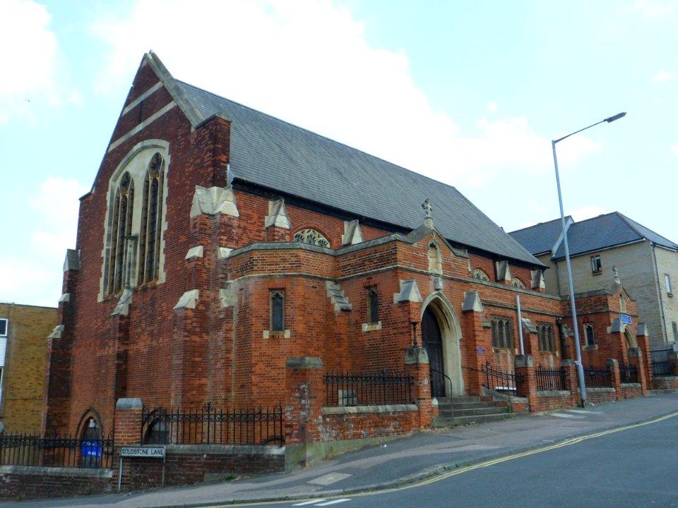 Former St Agnes' Church, Newtown Road, Hove (July 2013) (4)