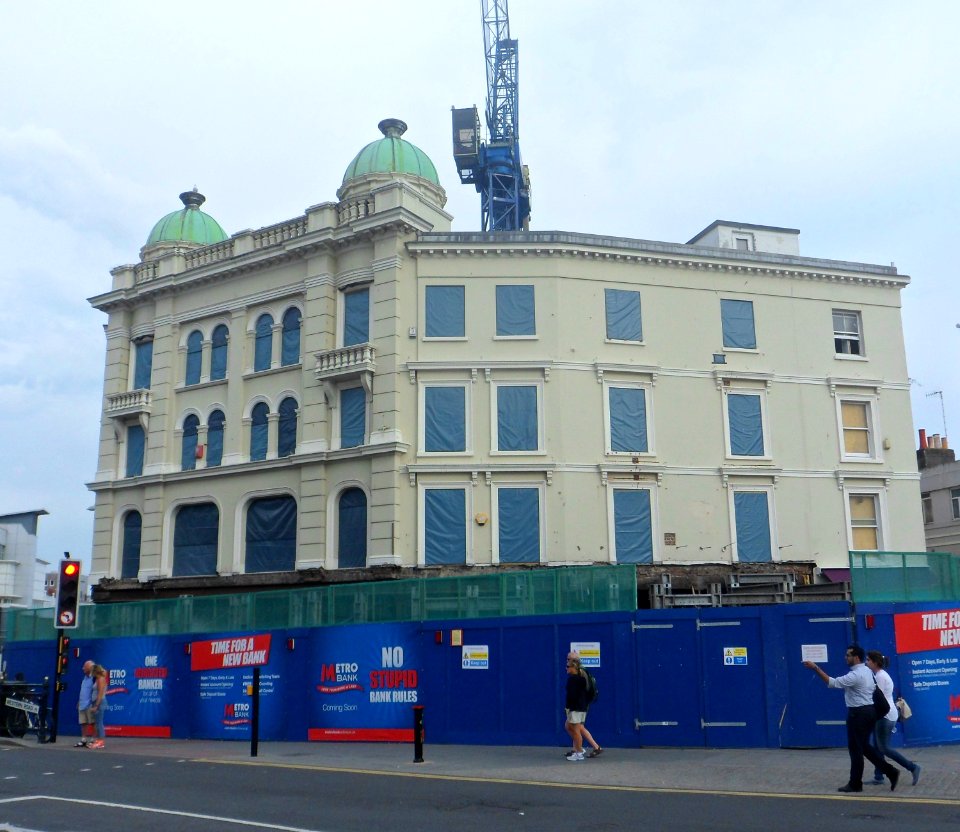 Former Sopers Drapery Building at 82 North Street (corner of Western Road), Brighton (July 2014) (2)