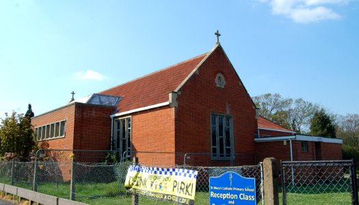 Former St Joseph's RC Church, Norman Road, Anns Hill, Gosport (April 2019) (5)