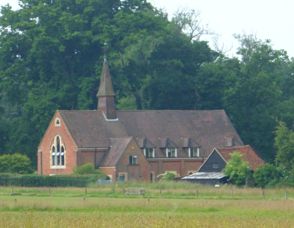 Former St John's Church, Stane Street, Ockley (July 2013) (3)