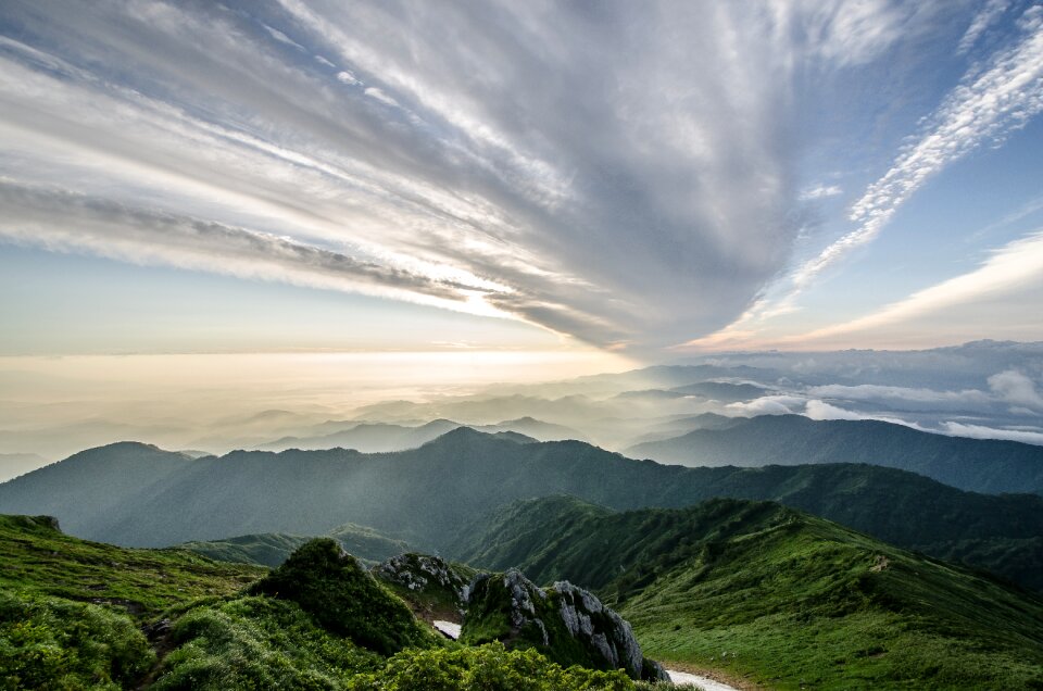 Summer mountain climbing cloud