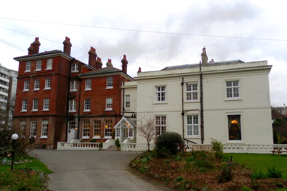 Former St Anne's Convent (now Buddhist Centre), Lansdowne Road, Hove (IoE Code 365581)