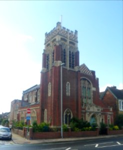 Former Southsea United Reformed Church, Victoria Road South, Southsea (August 2017) (1)