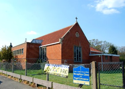 Former St Joseph's RC Church, Norman Road, Anns Hill, Gosport (April 2019) (4)