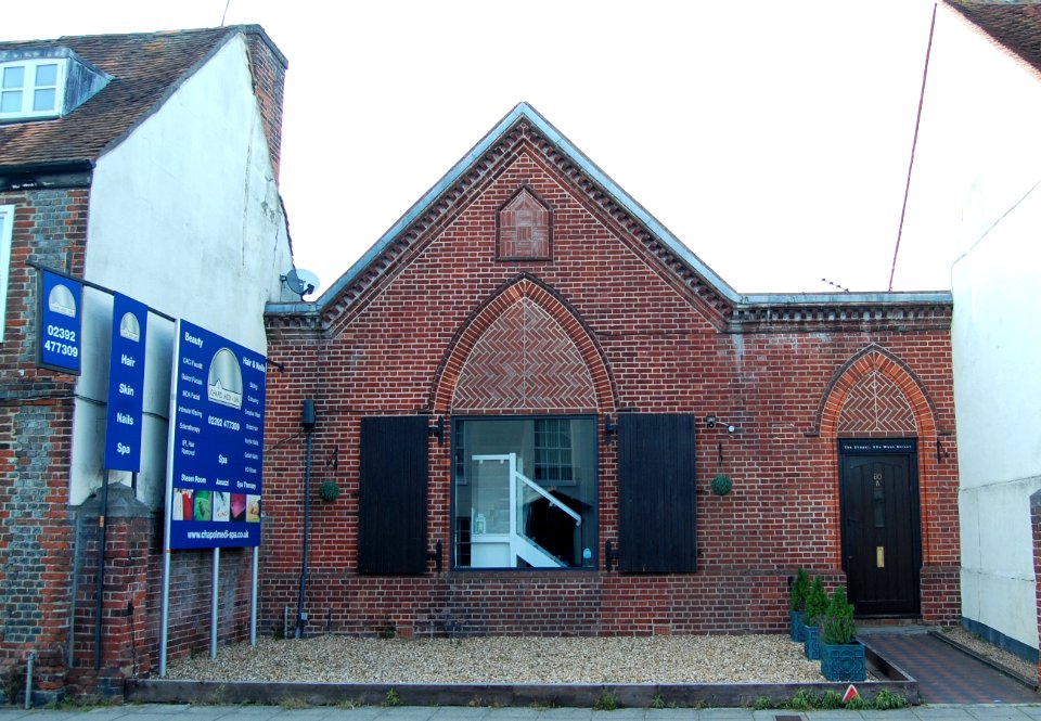 Former Wesleyan Methodist Chapel, 80a West Street, Havant (May 2019) (1)