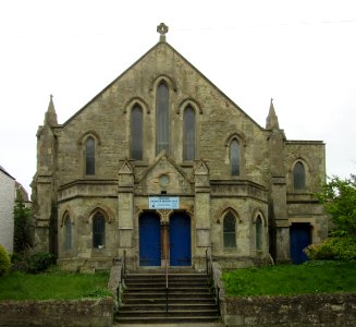 Former Ventnor United Church, High Street, Ventnor (May 2016) (1)