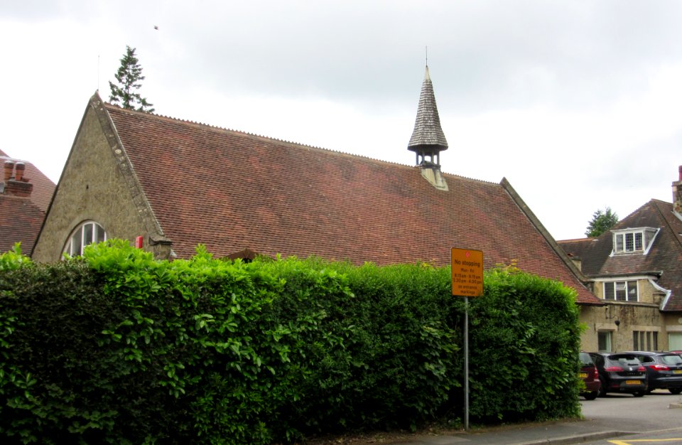 Former United Reformed Church, Tower Road, Hindhead (June 2015) (4)