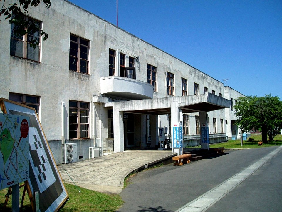 Former-Tsukuba-Naval-Air-Group-Commanding-Unit-Bldg-2015053001