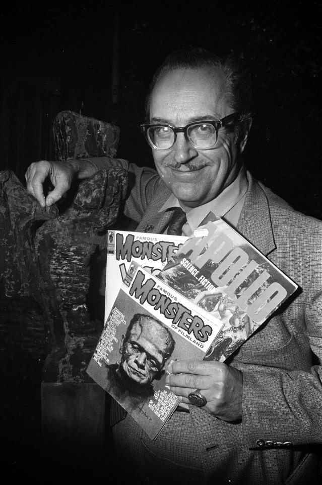 Forrest J Ackerman op persconferentie Nederlands contactcentrum voor Science Fi, Bestanddeelnr 925-8259