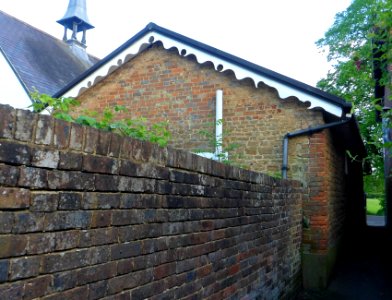 Former Wesleyan Chapel (1843), Kings Road, Shalford (May 2014) (3)