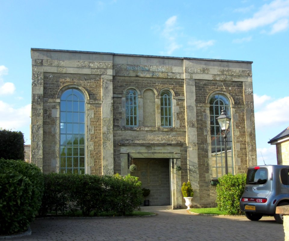 Former Wootton Methodist Chapel, Lower High Street, Wootton (May 2016) (1)