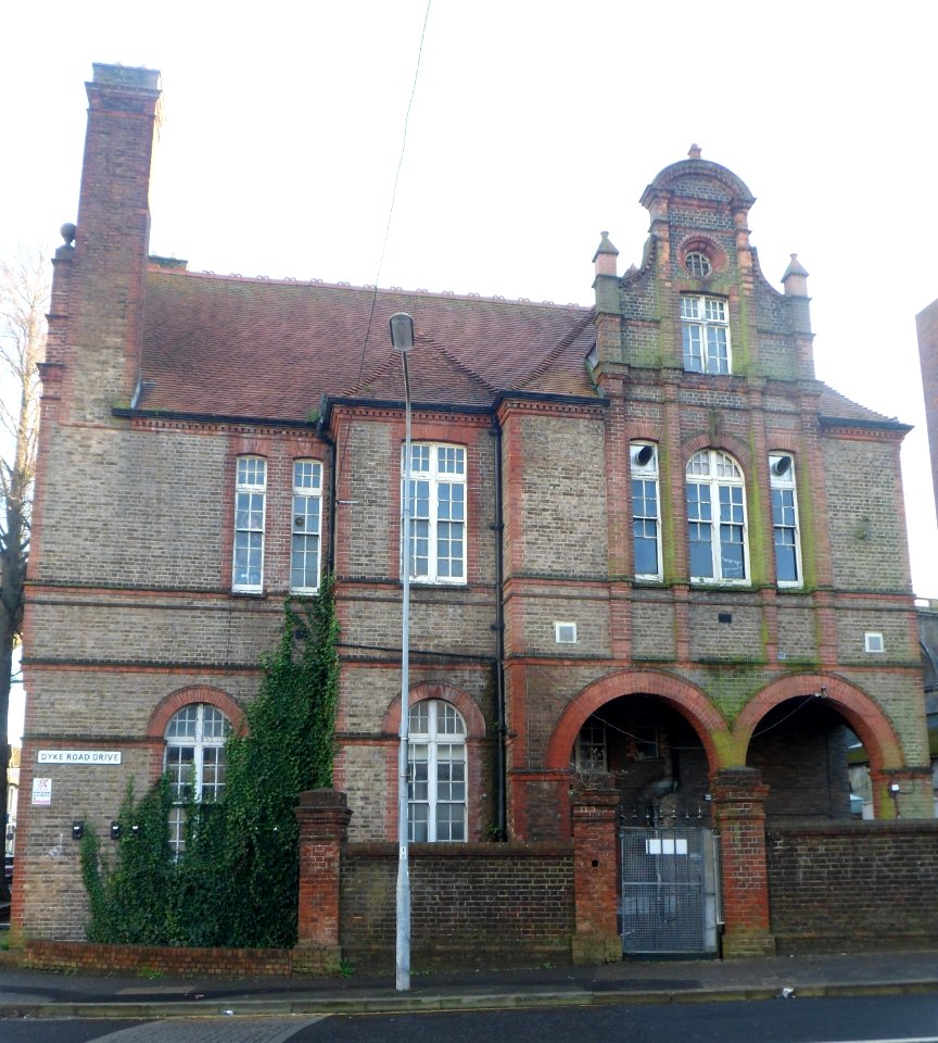 Former Preston Road Board School, Preston Road, Preston Park (December 2013) (4)