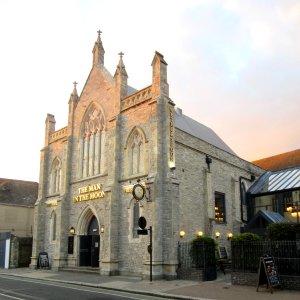 Former Newport Congregational Church, St James Street, Newport, Isle of Wight (May 2016) (2)