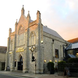 Former Newport Congregational Church, St James Street, Newport, Isle of Wight (May 2016) (1)