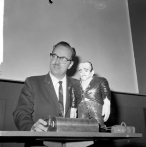 Forrest J. Ackerman, literair agent van science-fiction en horrorschrijvers, Bestanddeelnr 918-0643