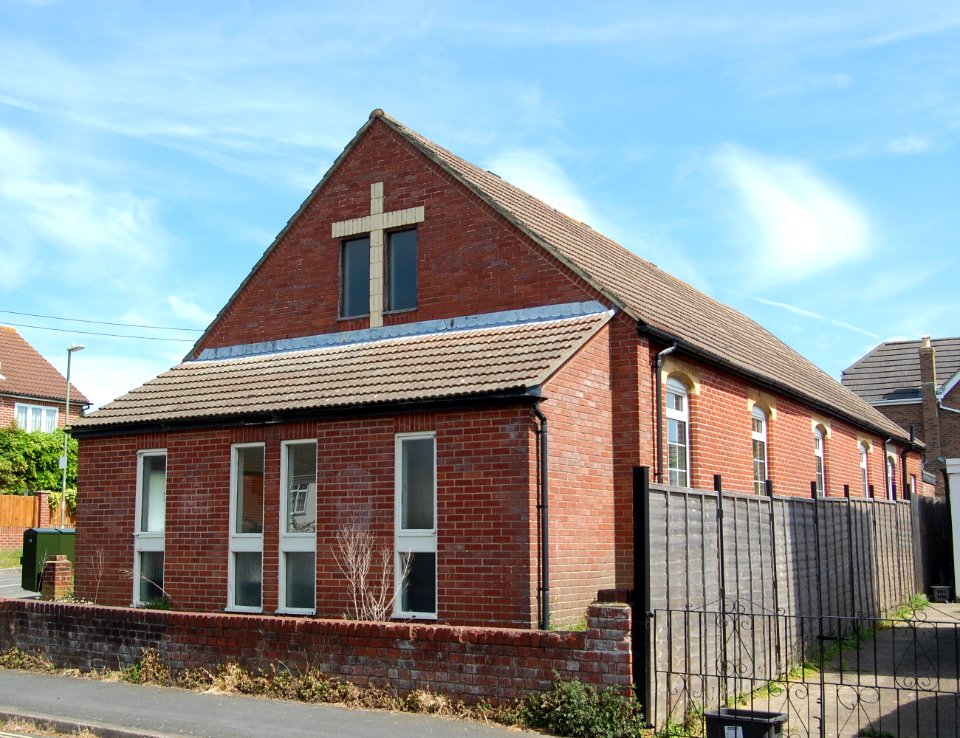 Former Netley Methodist Church, New Road-Chamberlayne Road junction, Netley (May 2019) (3)