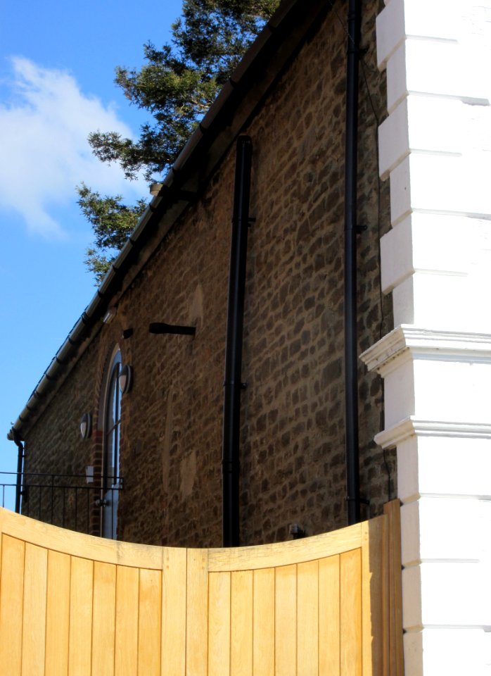 Former Salvation Army Hall, Mint Street, Godalming (April 2015) (6)