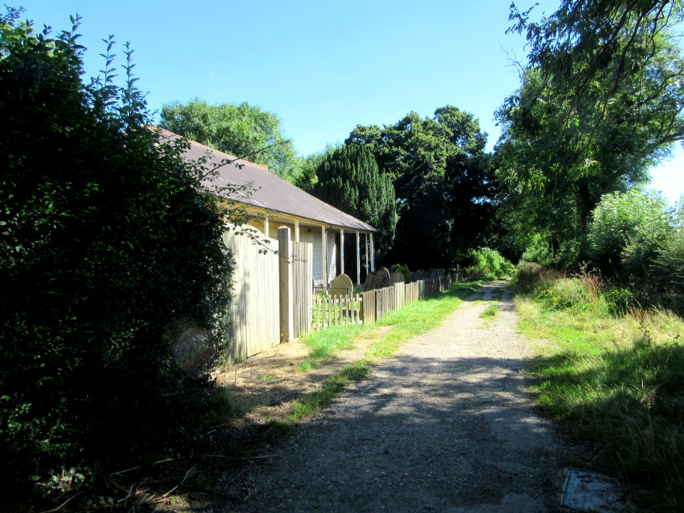 Former Providence Chapel, Chapel Road, Charlwood (NHLE Code 1277978) (August 2016) (11)
