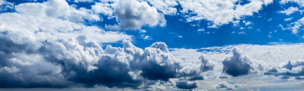 Flyers clouds form dark clouds