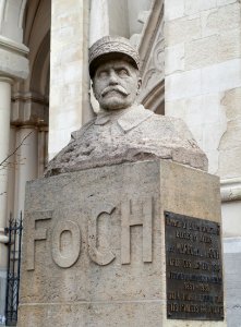 Ferdinand Foch by Pierre de Soete - Brussels, Belgium - DSC06974