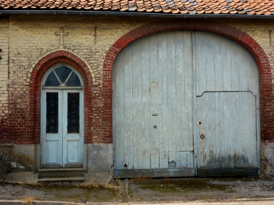 Ferfay (Pas-de-Calais, Fr) oratoire, grange