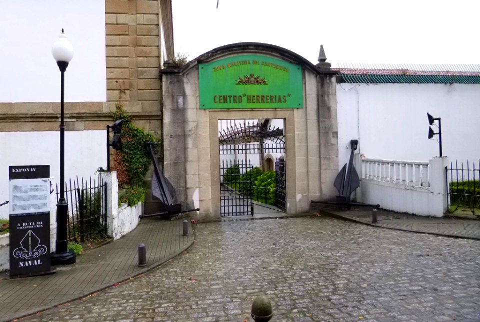 Ferrol - Arsenal - Exponav (Centro Herrerías) y Museo Naval 2