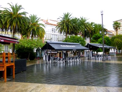 Ferrol - Barrio de La Magdalena - Plaza de Amboaxe 01