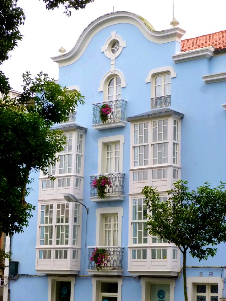 Ferrol - Barrio de La Magdalena - Plaza de Amboaxe 07