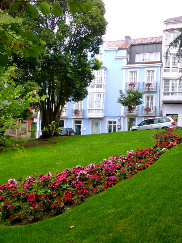 Ferrol - Barrio de La Magdalena - Plaza de Amboaxe 06