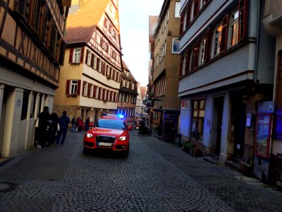 Feuerwehr-Einsatz bei Dachstuhlbrand in der Kronenstraße in Tübingen am 21.12.2019 - 012