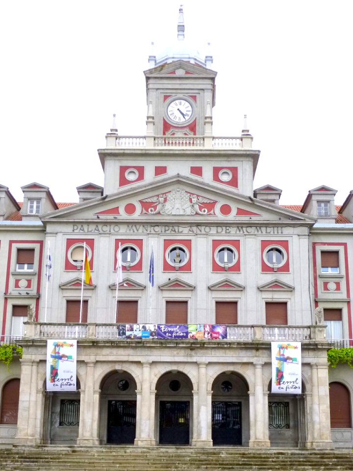 Ferrol - Barrio de La Magdalena - Plaza de Armas - Casa do Concello (Ayuntamiento) 3