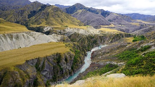 Queenstown mountains canyon