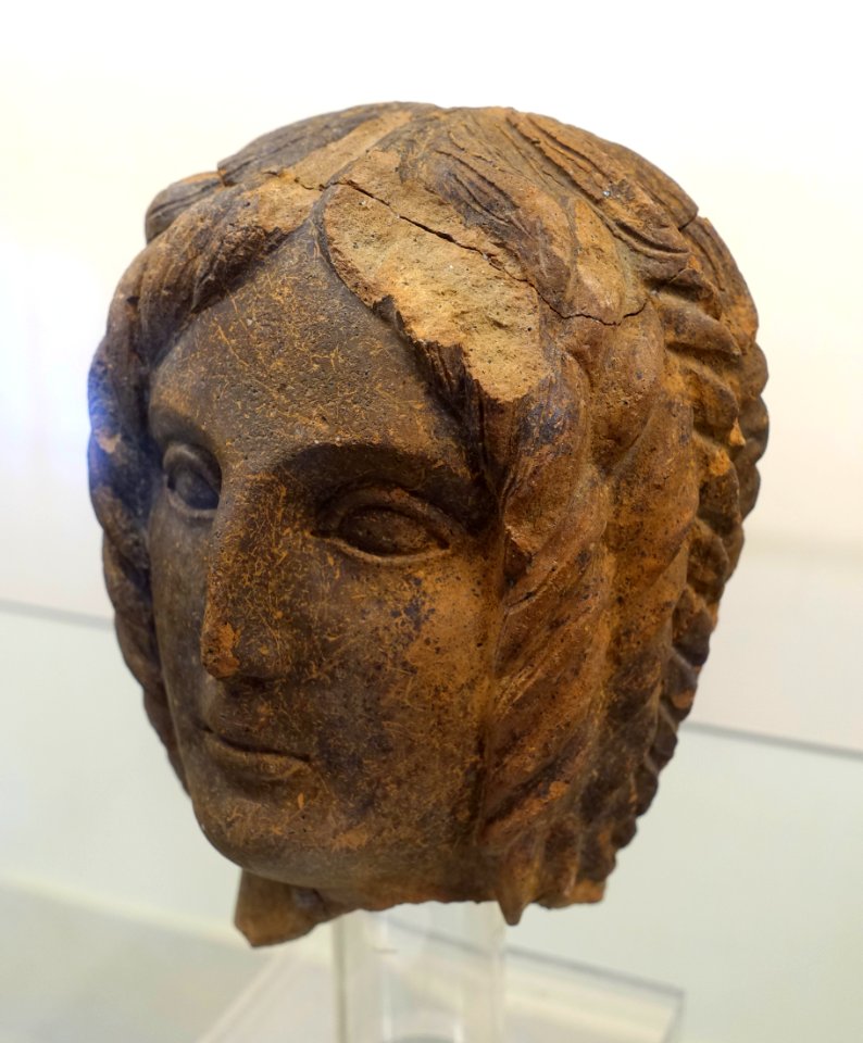 Female head from a votive statue, Cerveteri, 2nd half of 4th century BC, terracotta, inv. 13759 - Museo Gregoriano Etrusco - Vatican Museums - DSC01151