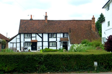 Fell Cottage and Leighs Cottage, Middle Street, Brockham (NHLE Code 1378059) (July 2013)