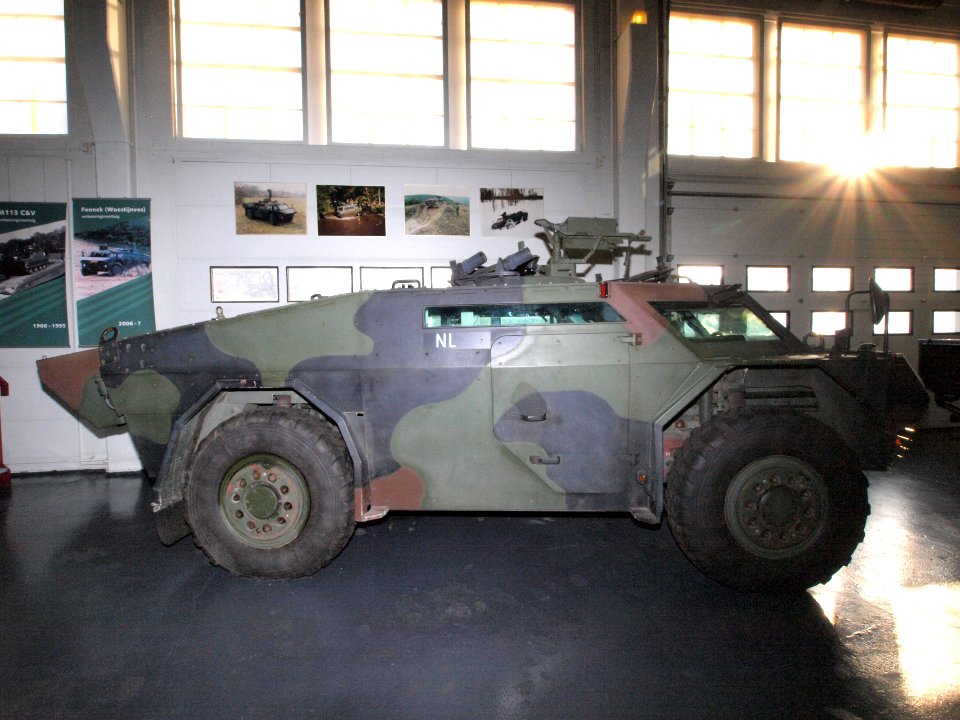 Fennek KY-87-00 pic-4