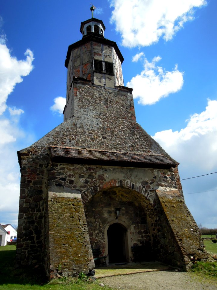 Feldsteinkirche Rahnsdorf -Westfassade- 2015