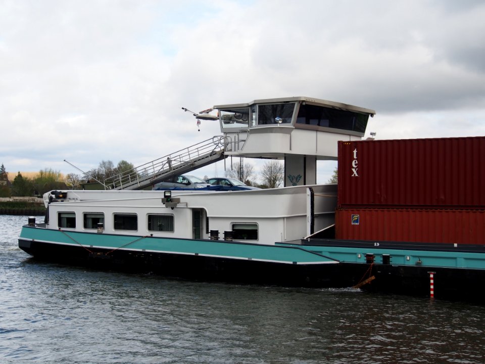Feniks (ship, 2009) ENI 02332181 Amsterdam Rijn kanaal pic4